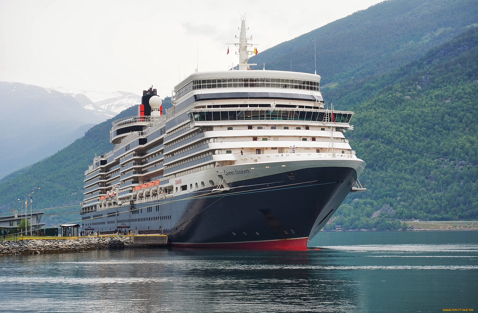 queen elizabeth, , , , 